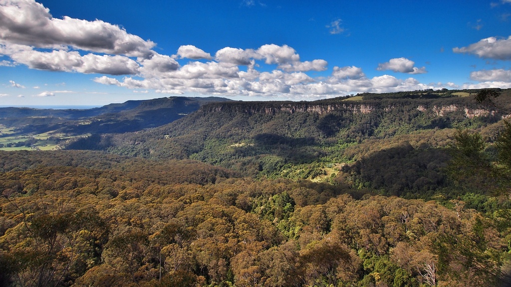 From Mt Murray by peterdegraaff