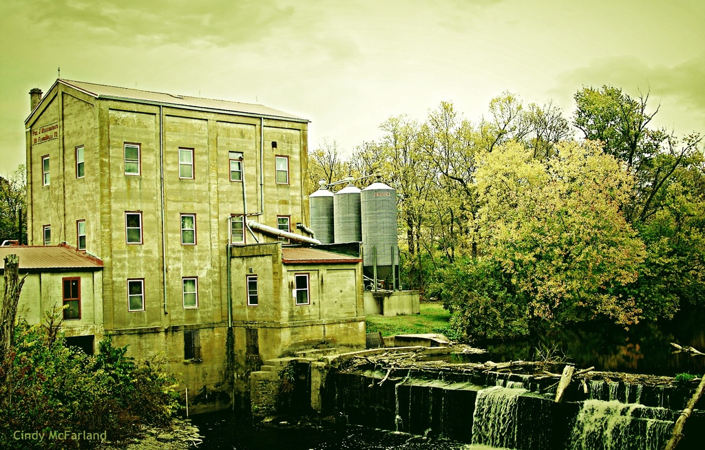 Old Haunted Mill by cindymc