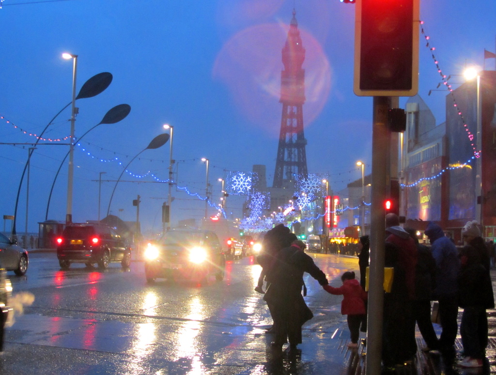 Rainy Blackpool by filsie65