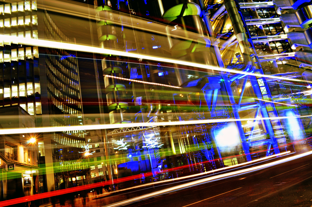 Streaking Past Lloyds by andycoleborn