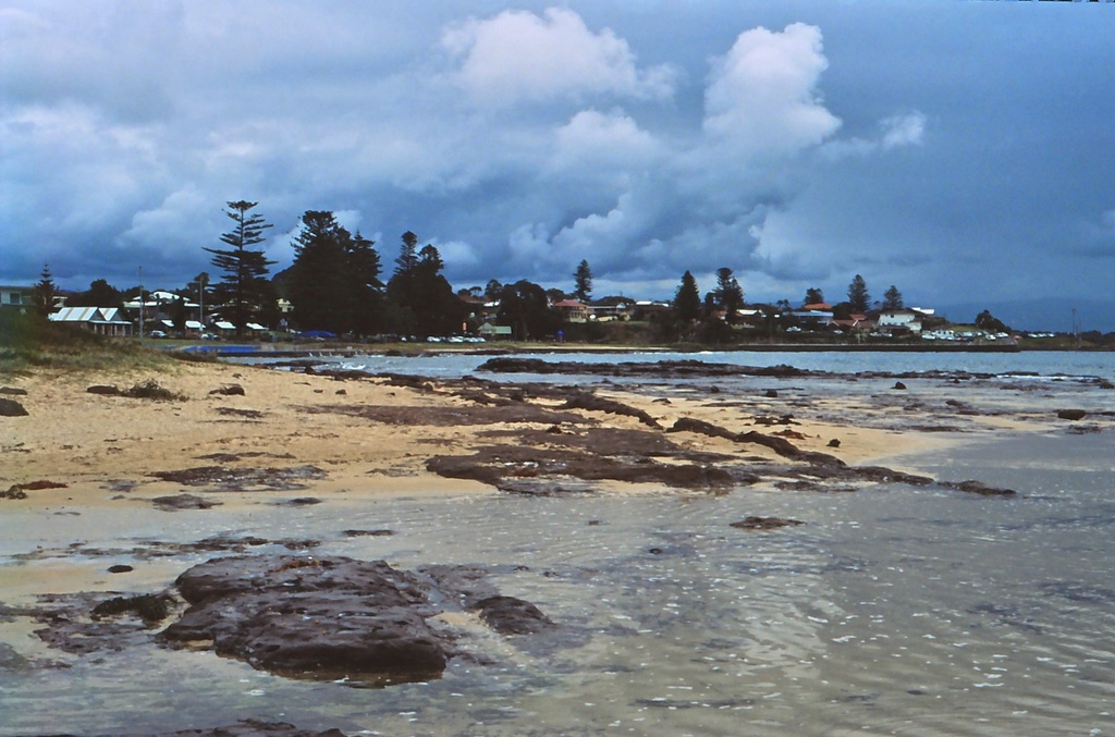 High tide by peterdegraaff