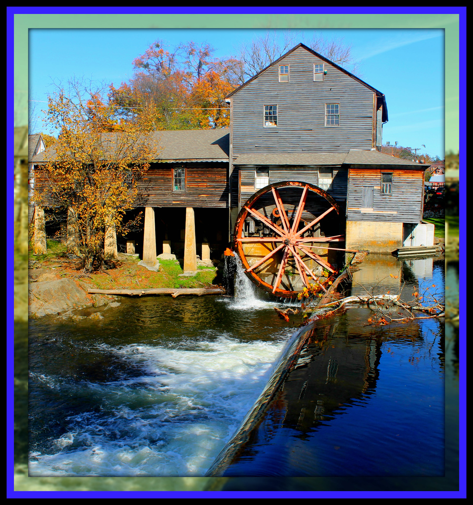 Pigeon Forge Mill  by vernabeth