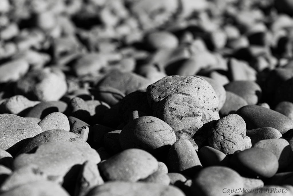 Black and White Rocks by jgpittenger