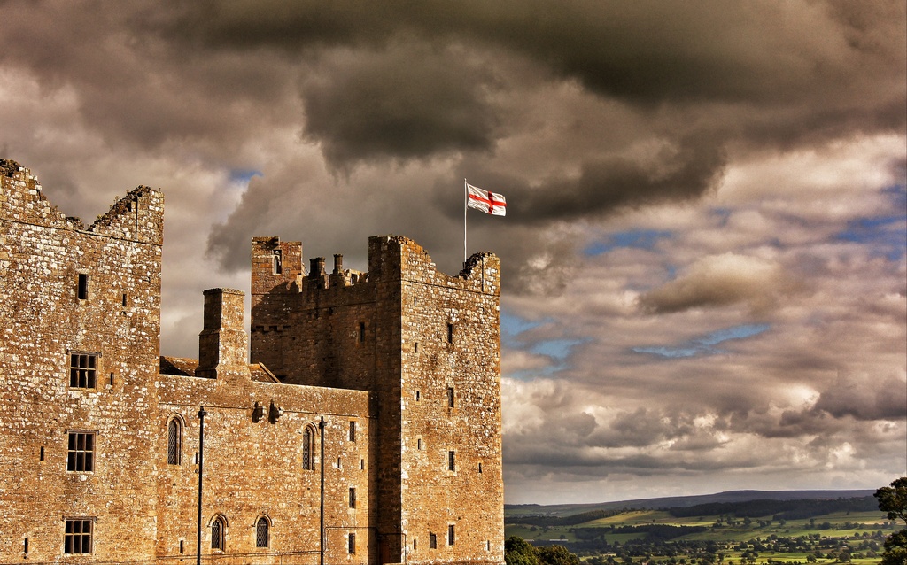 Bolton Castle by jesperani