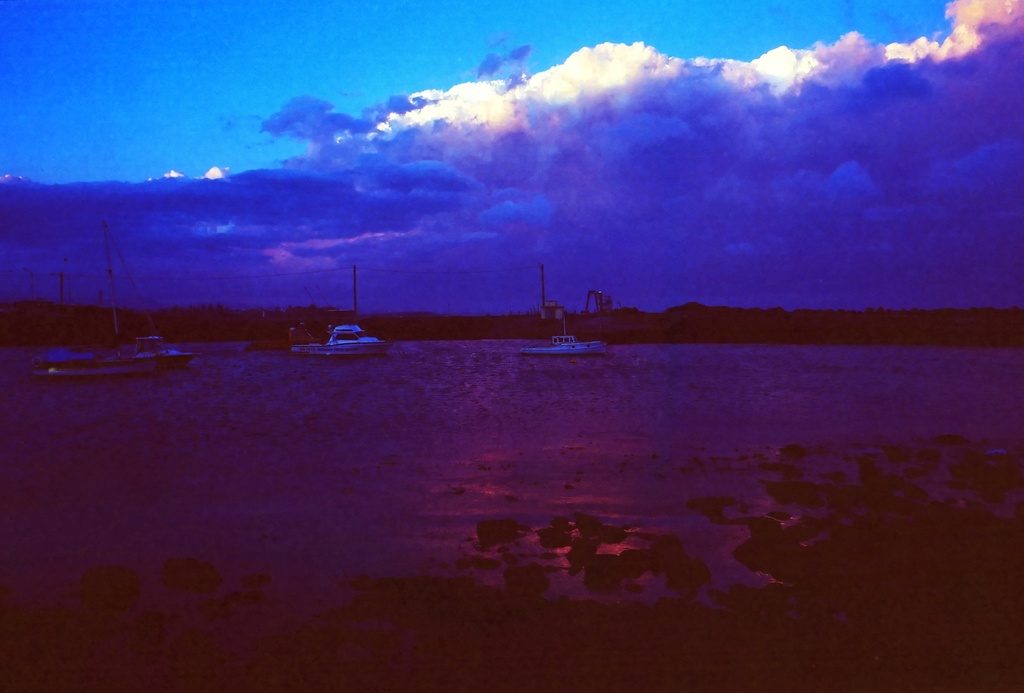 Evening storm front by peterdegraaff