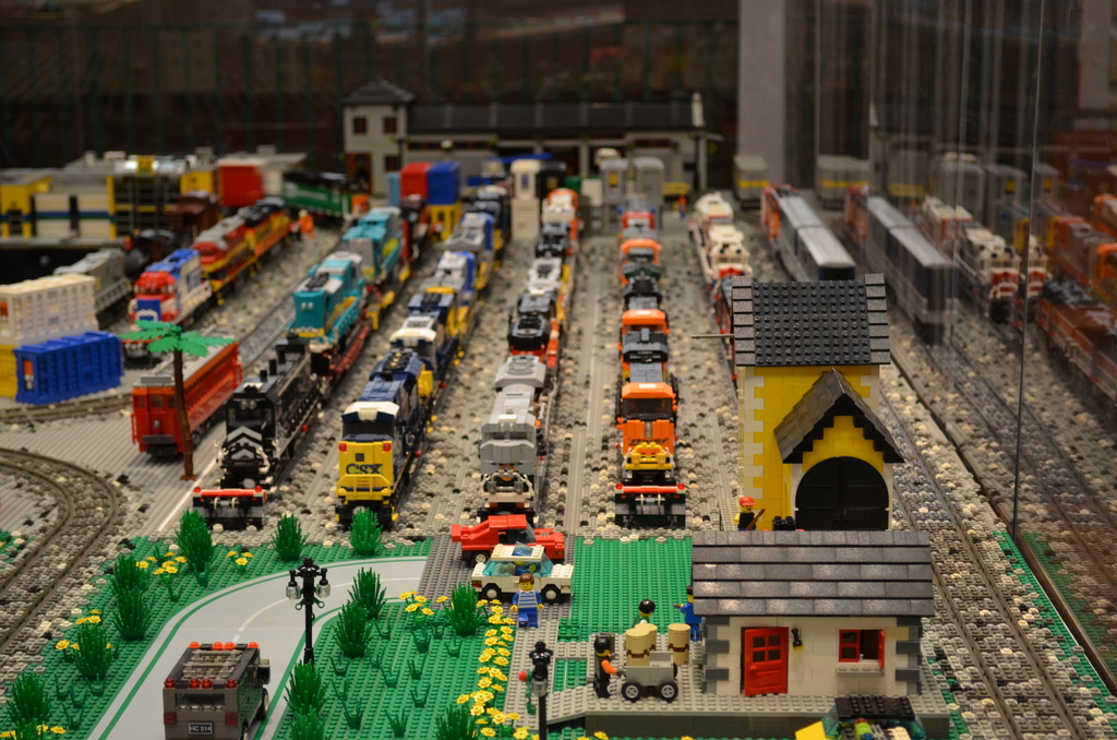 Lego Train Yard by mariaostrowski