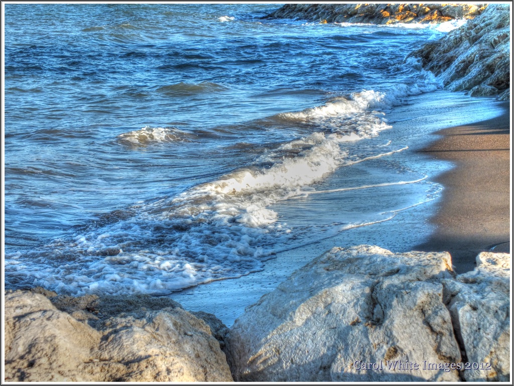 Waves On The Shore by carolmw