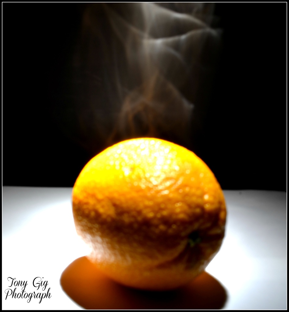 Smoky Orange by tonygig