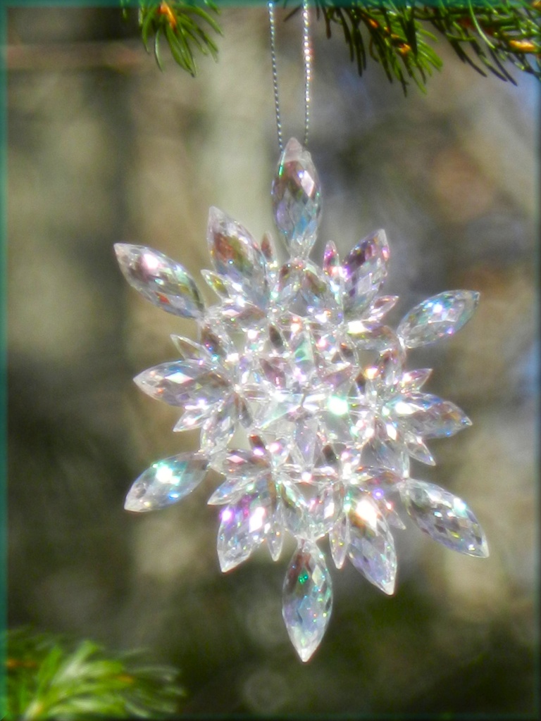 Christmas Tree Snowflake by paintdipper