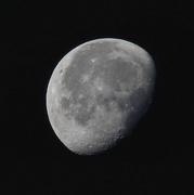 3rd Dec 2012 - Early morning moon
