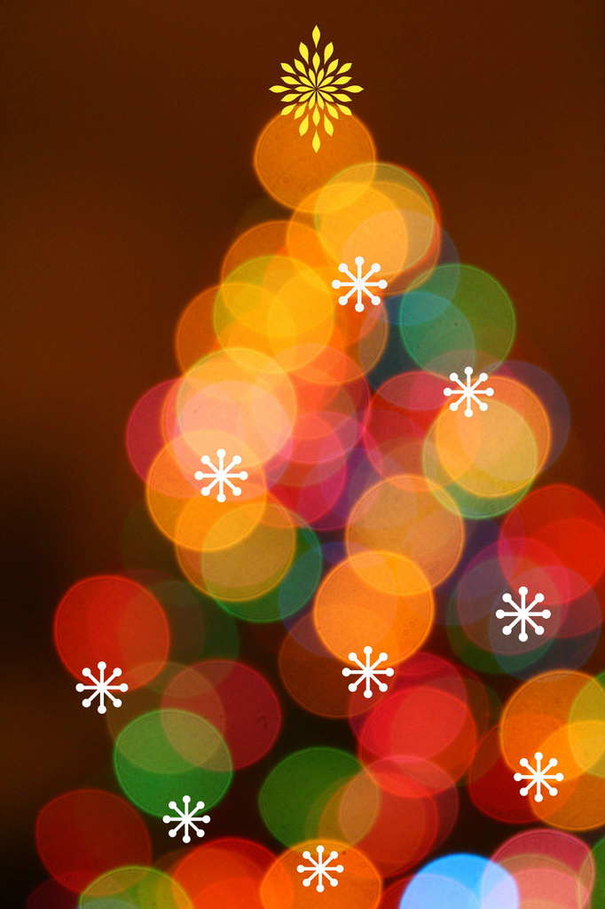 Bokeh tree with baubles by mittens
