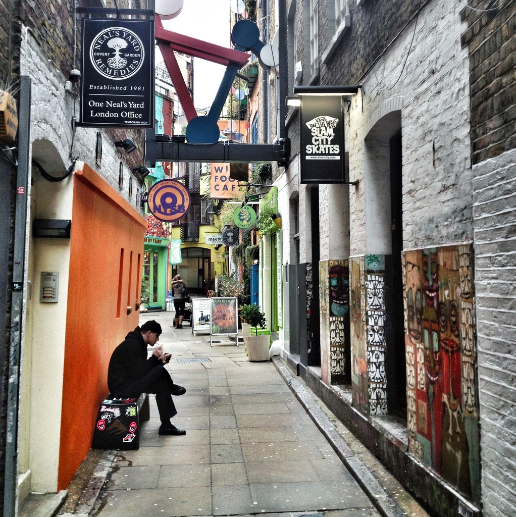 Neal's Yard Smoker by rich57