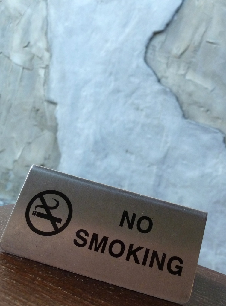 No Smoking by kjarn