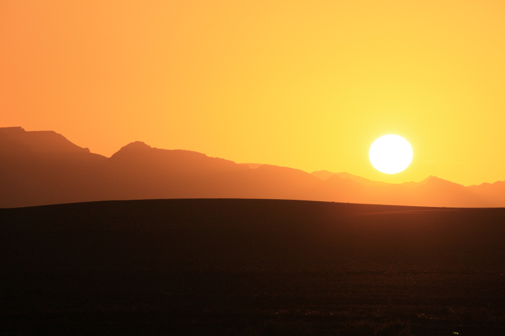 Sahara desert sunset. by jgoldrup