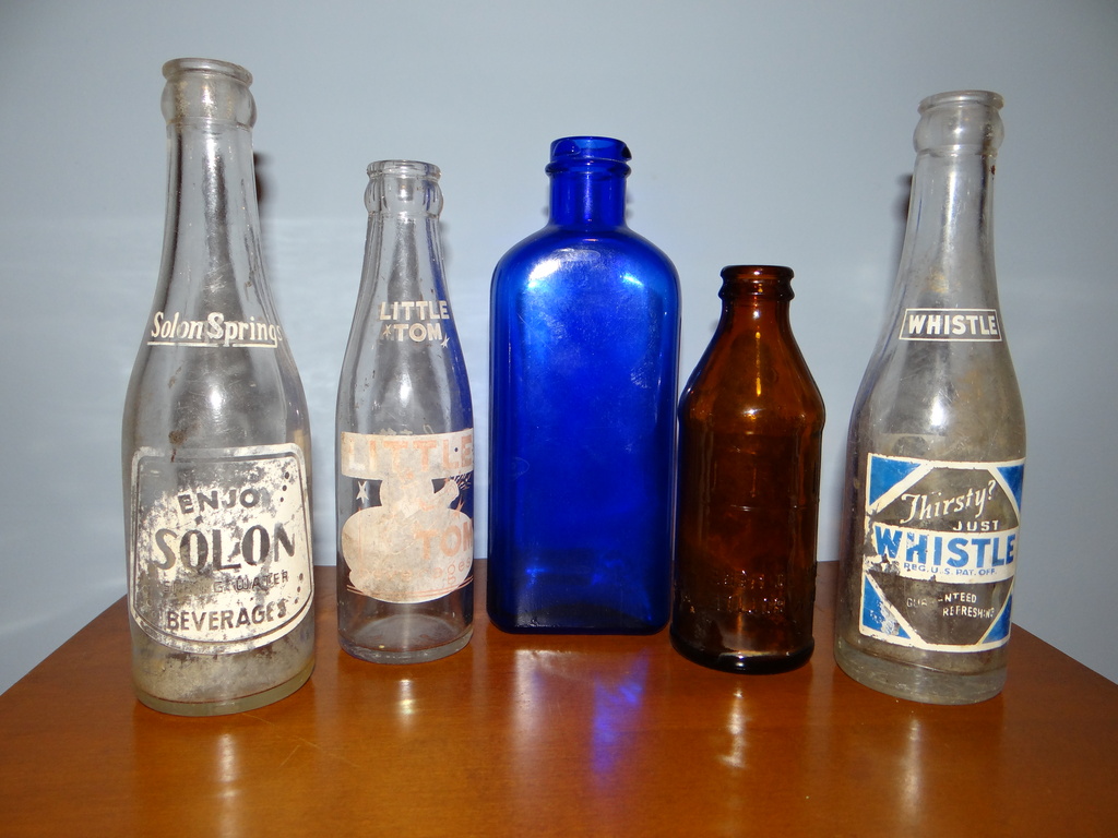 Old Bottles by brillomick