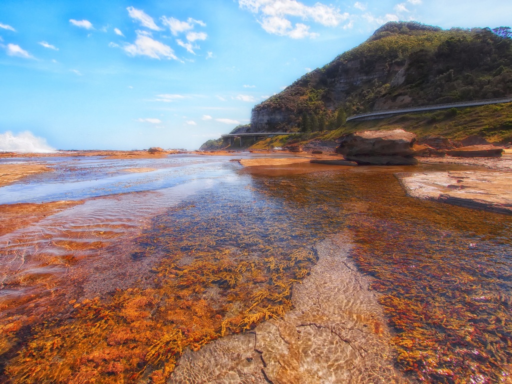 Coalcliff  by peterdegraaff