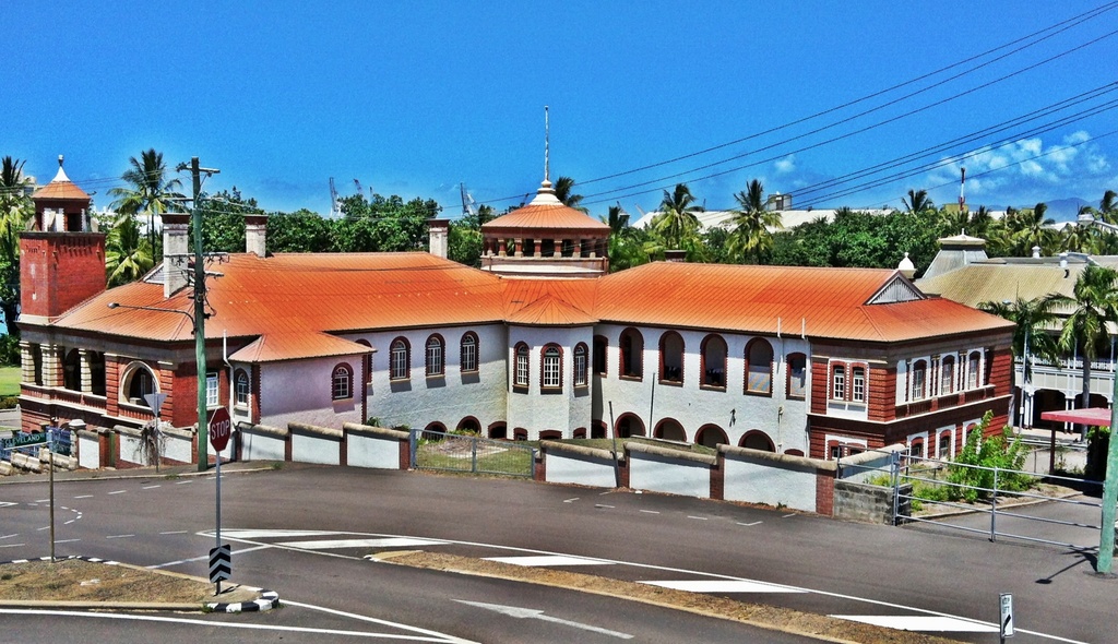 Customs House Townsville by bella_ss