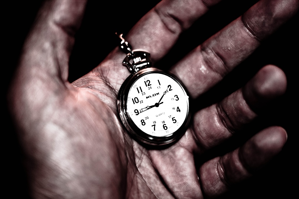 The hands of time by vikdaddy