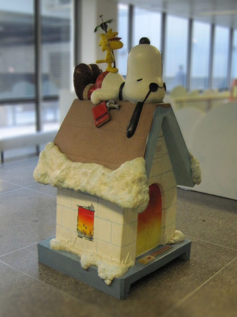 Snoopy's Doghouse by dakotakid35
