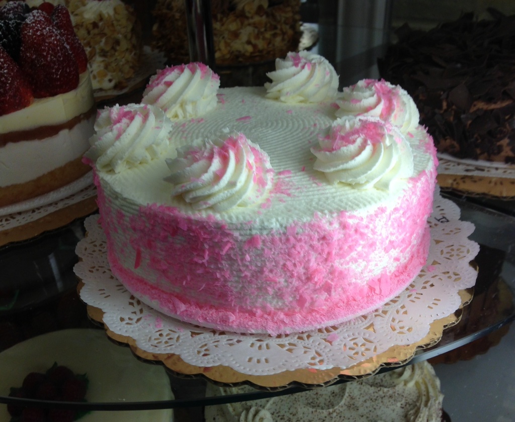Mmmmmm cake! by handmade