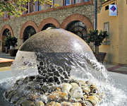 29th Jan 2013 -  Fountain in 'movement'....... 