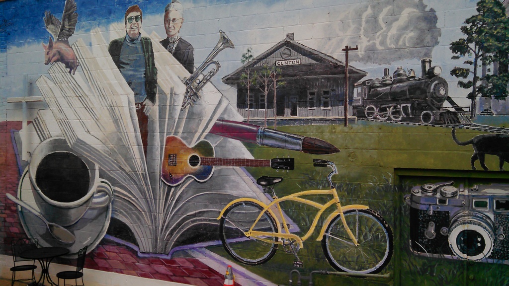 Clinton, MS Mural 365-39 by lifepause