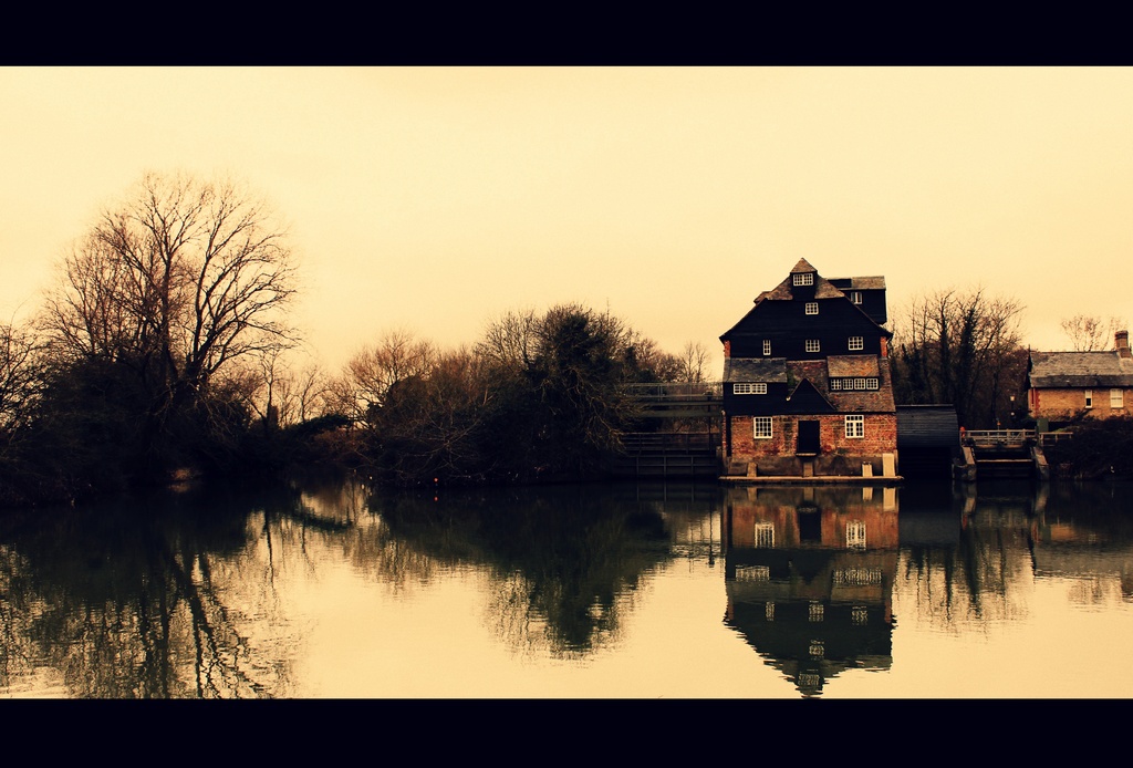 Mill on the Ouse by judithg