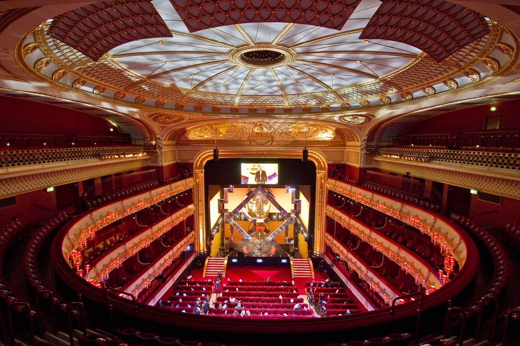 Day 041 - BAFTA 2013 stage, Royal Opera House, London by stevecameras