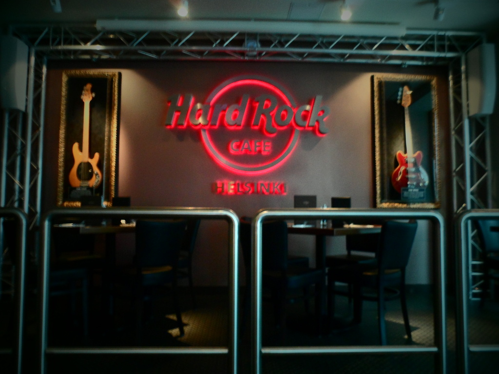 Hard Rock Cafe Helsinki by tiss