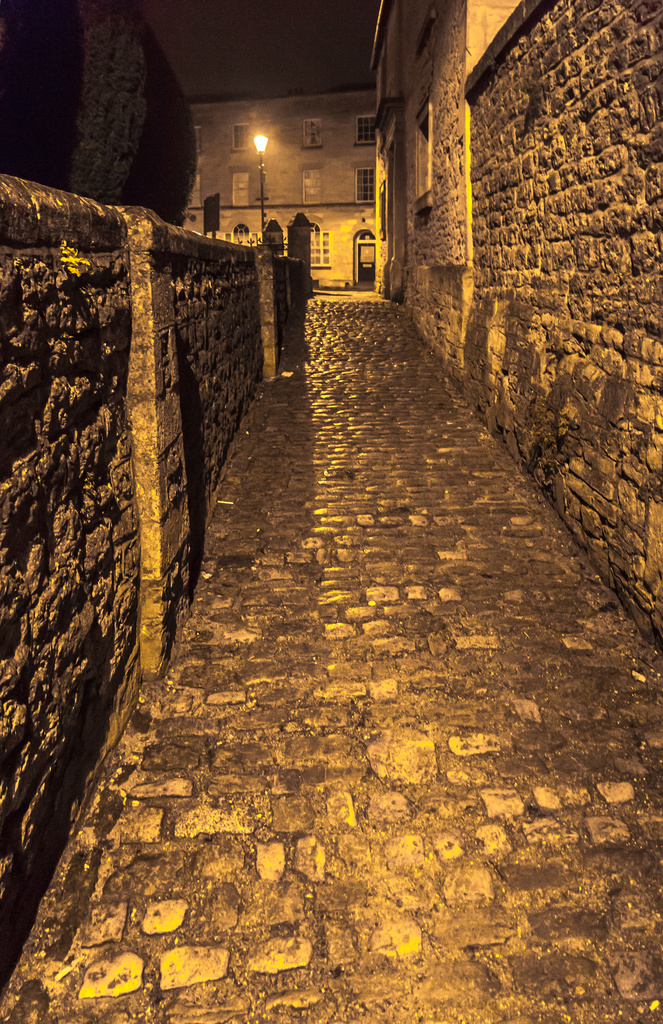 Day 44 - Stone Alleyway by snaggy