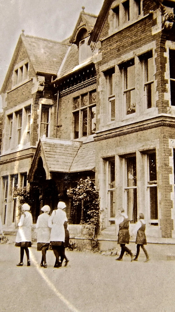 Broom Leys School 1929 by maggiemae