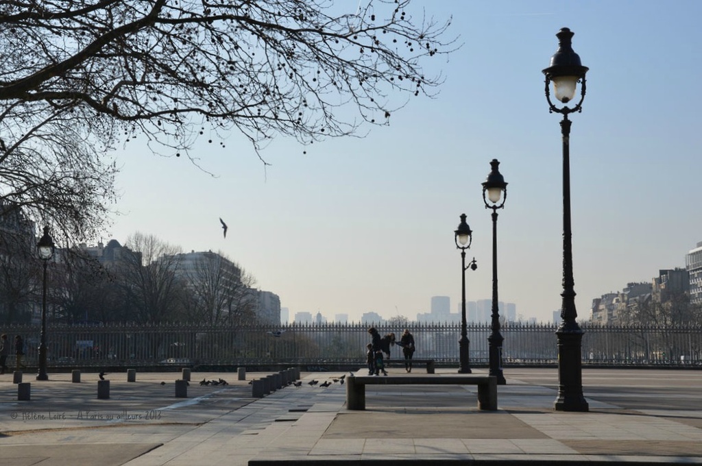 A nice day in Paris by parisouailleurs