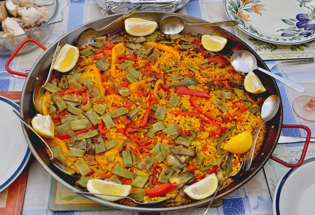 Vegetarian paella... by philbacon