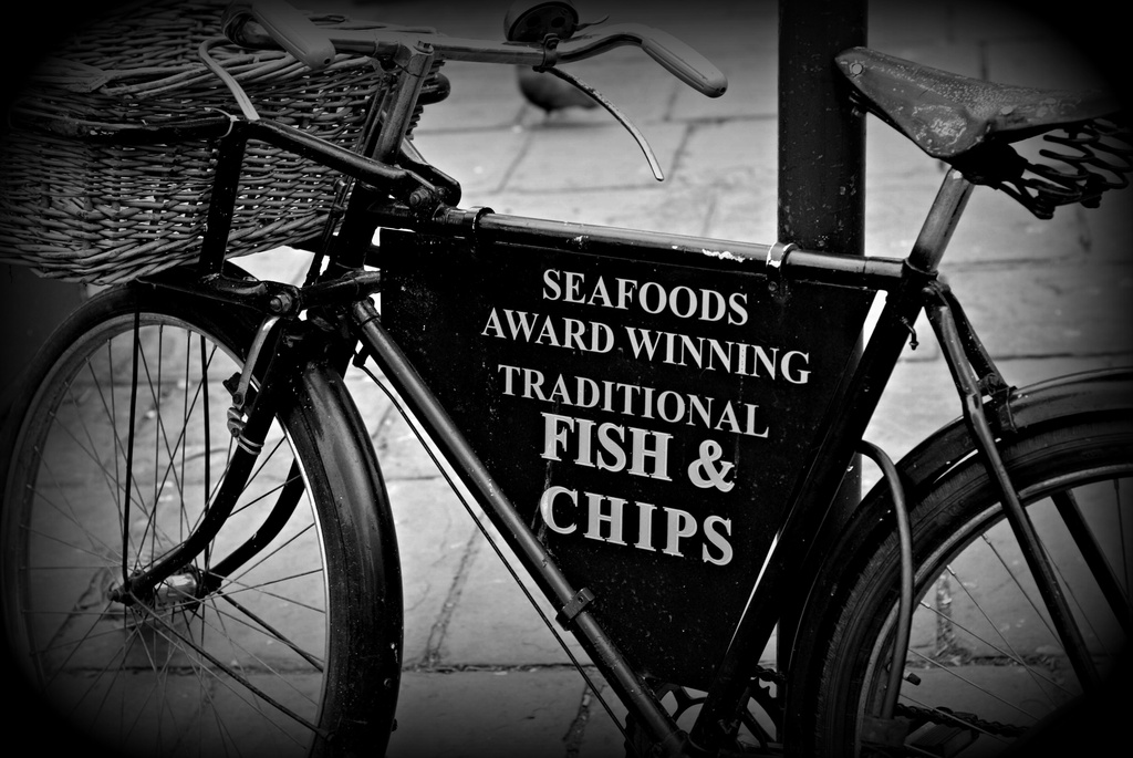 fish & chips by tracybeautychick