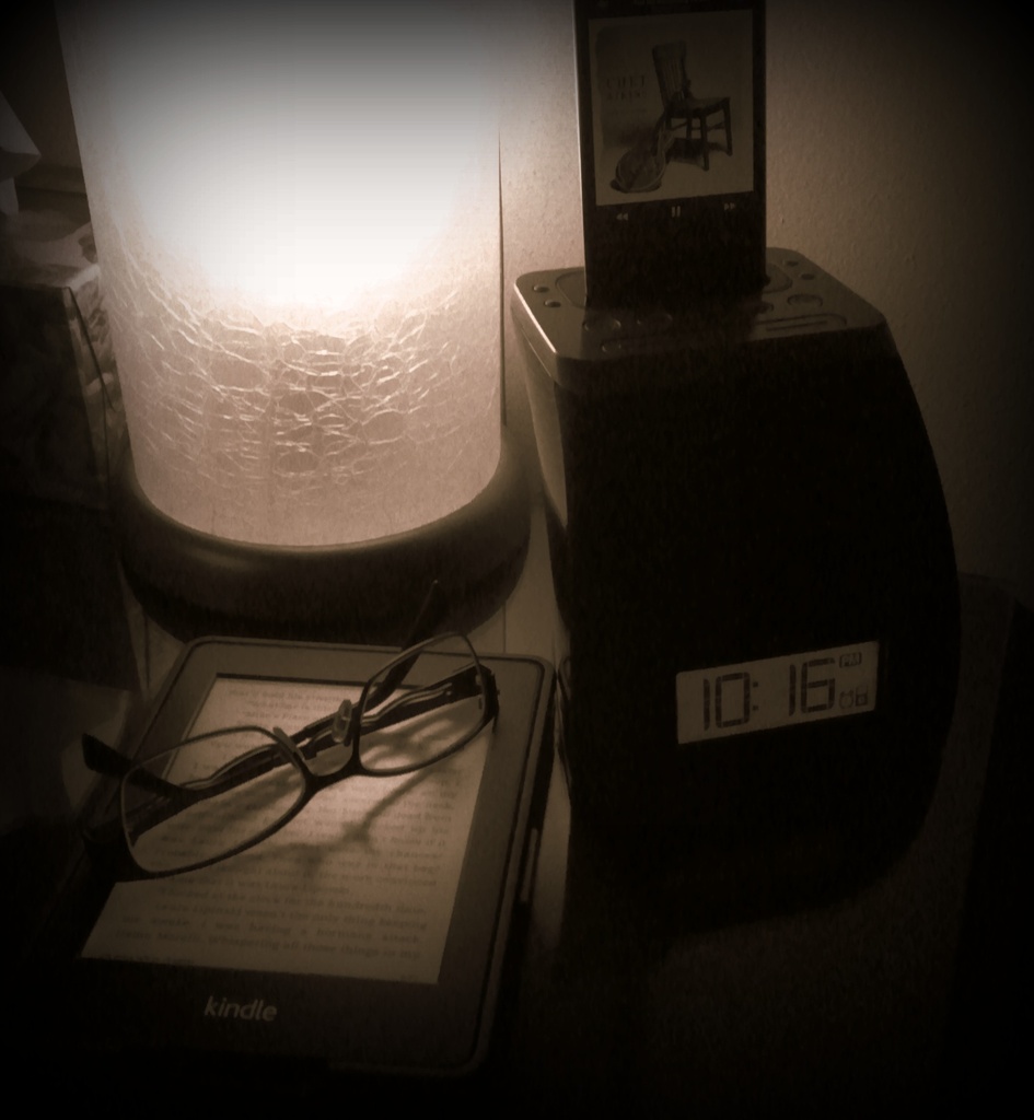 Challenge: On Your Bedside Table by mrsbubbles