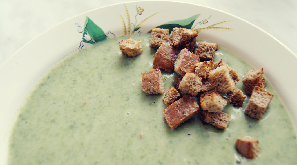 Soup with Spinach by inspirare