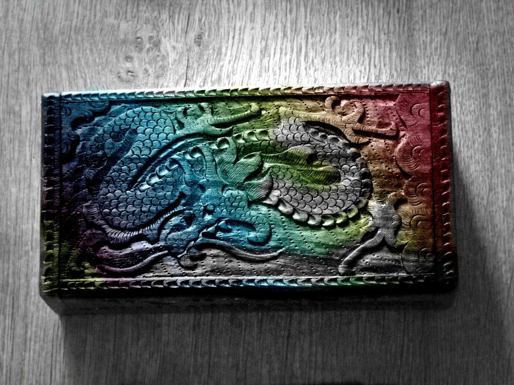 Dragon box by sabresun