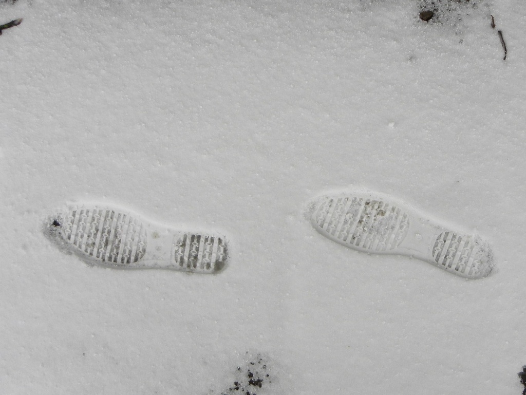 Footprints by oldjosh