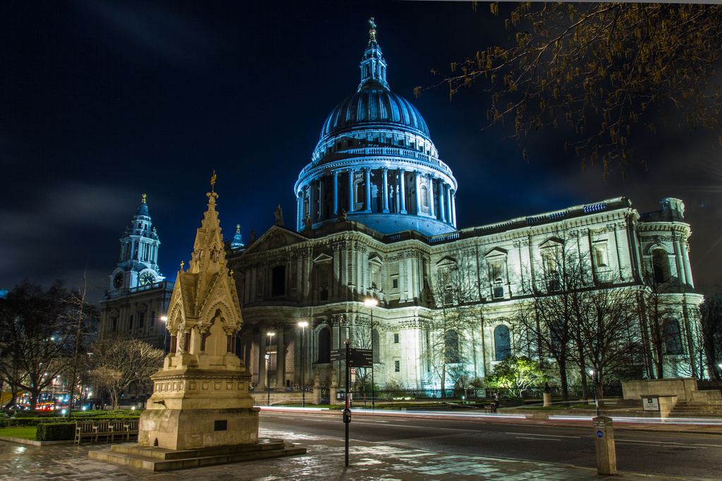 Day 75 - St Paul's @ night by snaggy