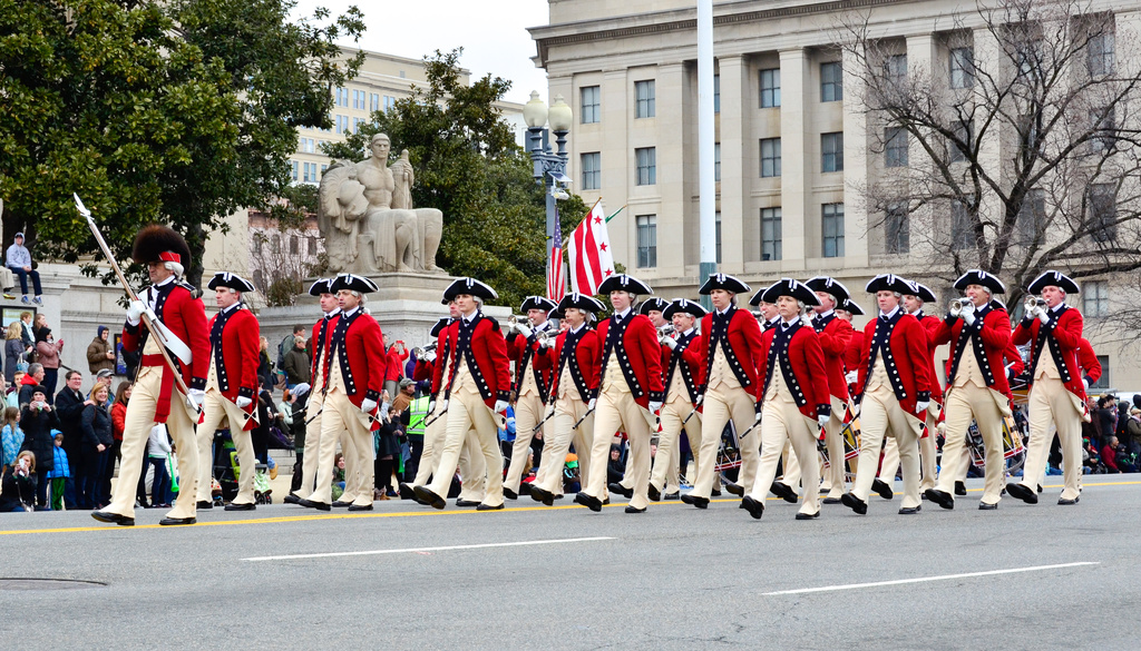 The Redcoats Are Marching by lesip
