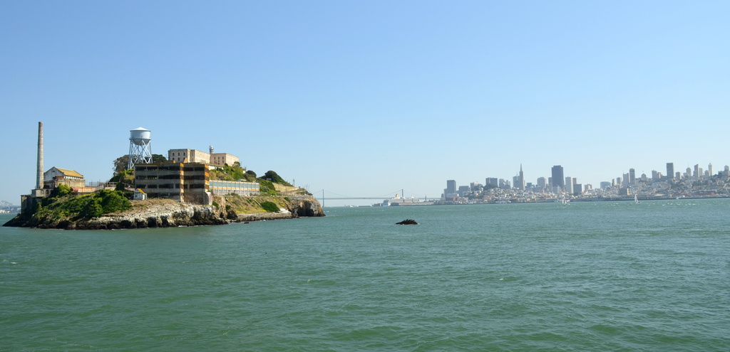 Alcatraz and San Francisco Skyline by salza