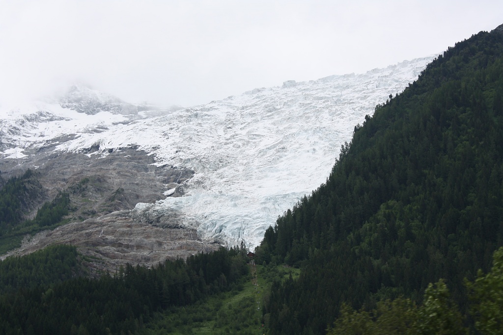 Alpine glacier  by belucha