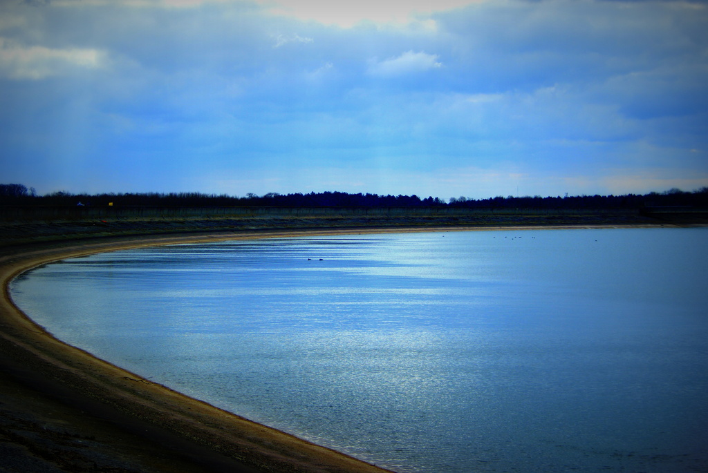 Light on the water    2.4.13 by filsie65