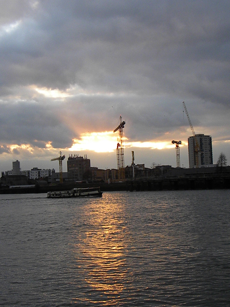 Sunset @ Battersea by oldjosh