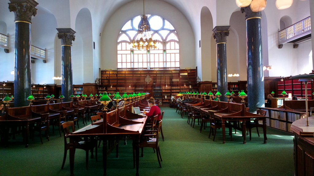 Copenhagen Library by petaqui