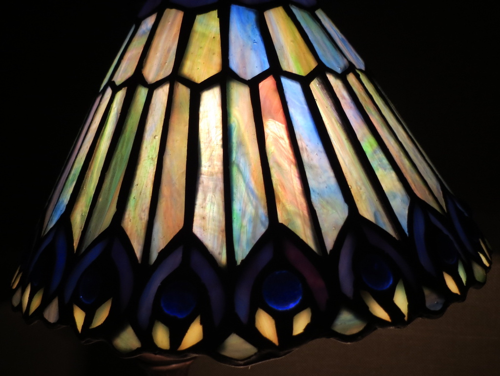'Peacock' lampshade by kiwiflora