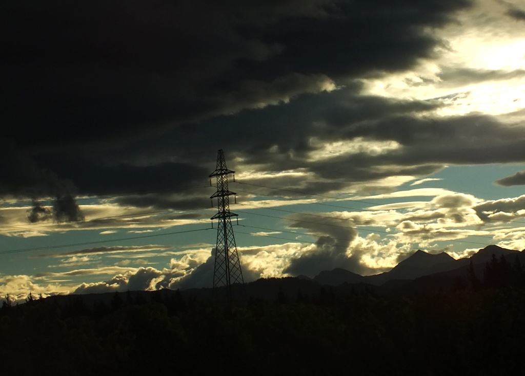 Skyline power by kiwinanna