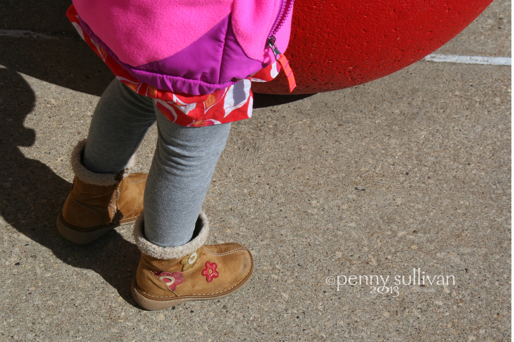 094_2013 little boots by pennyrae