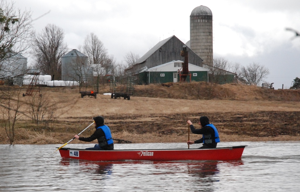 Canoe Race  by farmreporter
