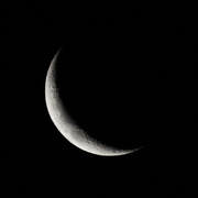14th Apr 2013 - crescent moon